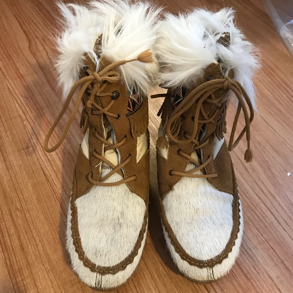 Tecnica Apres Ski Boots Size 39 (8.5)
